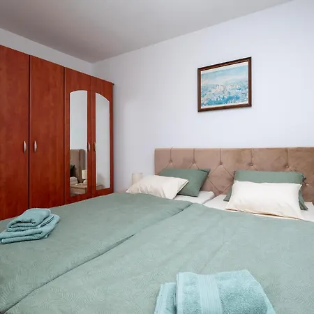 In With Wifi Apartman