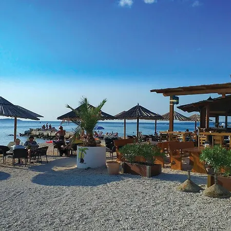 In With Wifi Valbandon